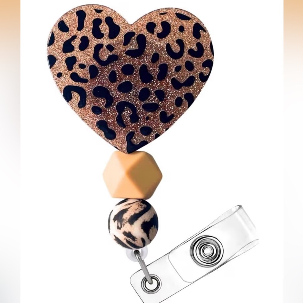 🆕 Cheetah Leopard Heart Badge Reel Holder ID Name Retractable Clip Lanyard